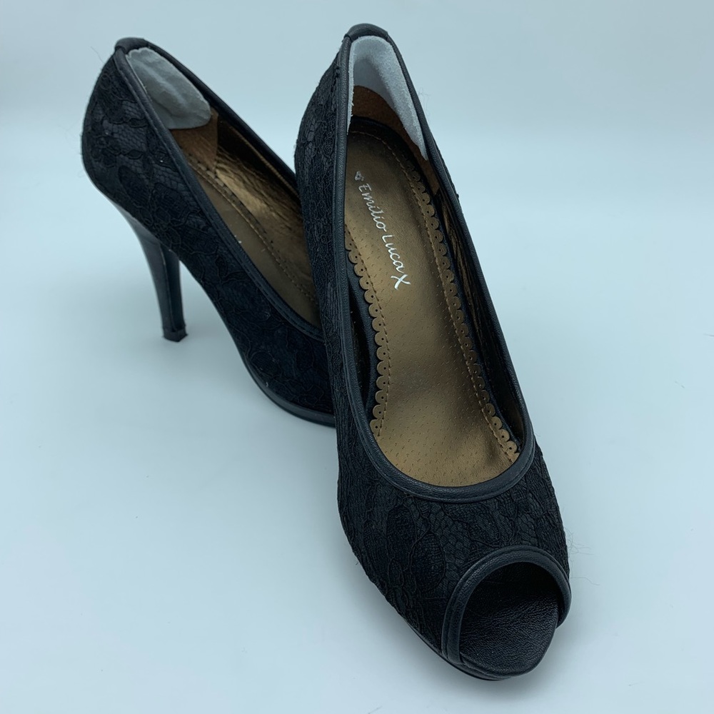 Black Lace Peep-Toe Heels – EUC